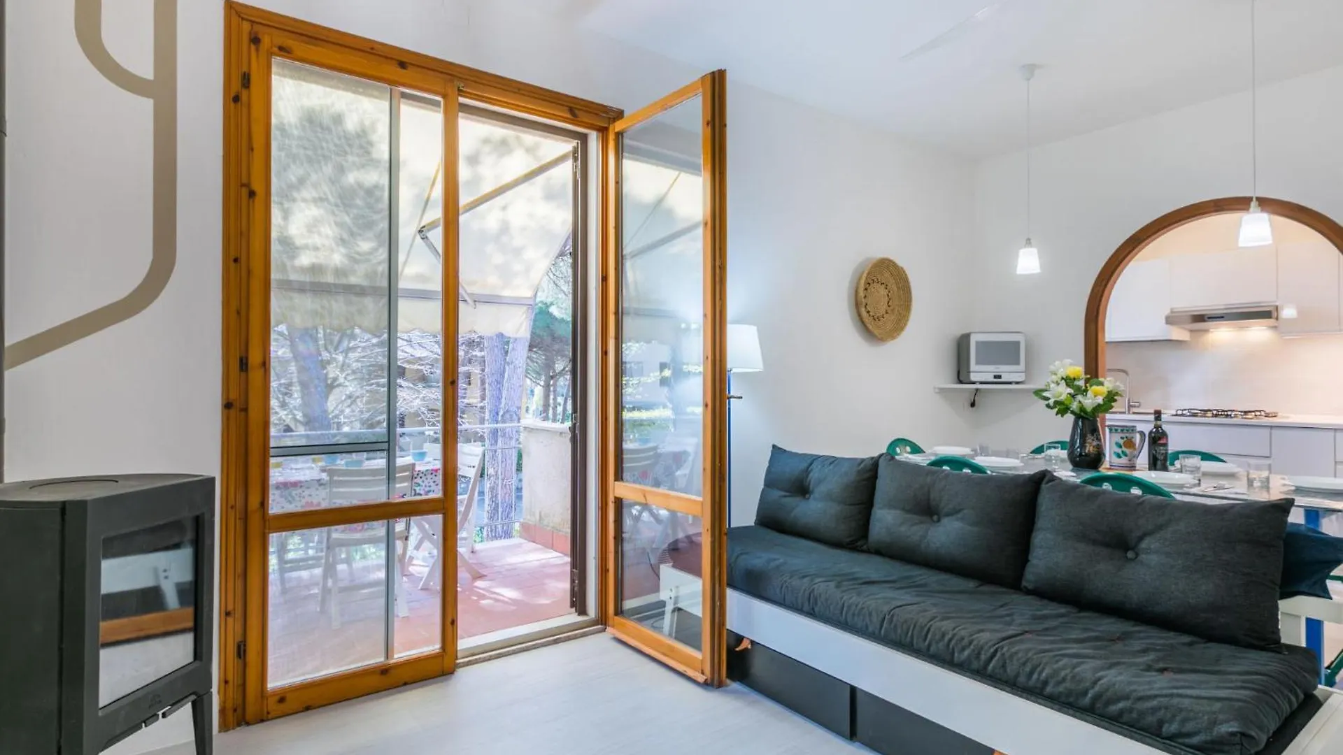 Apartment I Pini By Interhome Castiglioncello